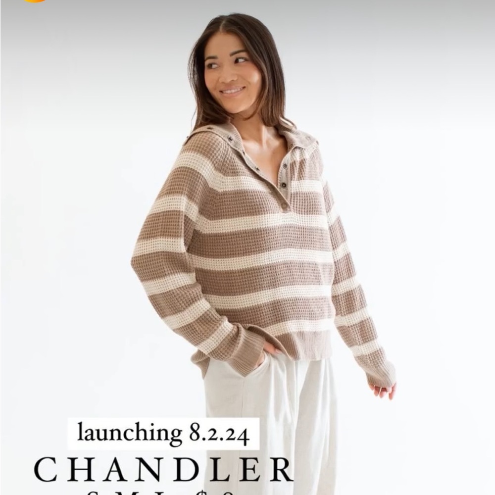 Carly Jean Los Angeles Chandler Sweater - Mocha/Sand